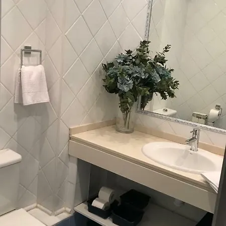 Doblas , Parking Gratis شقة *